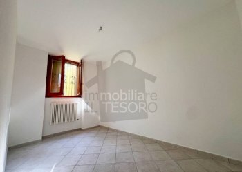 Camera da letto - Villa via Ugo La Malfa, 22, Mercato Saraceno - photo 39