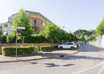 Foto 34 - Quadrilocale via fantastici
 
11, Siena - foto 33