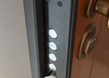 Interno palazzo - Three-room apartment via Giuseppe Talucchi, 32, Torino (neighborhood San Donato) - photo 4