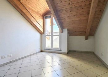 Camera da letto - Three-room apartment via Giuseppe Talucchi, 32, Torino (neighborhood San Donato) - photo 7