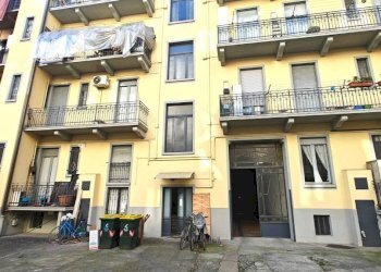 Facciata - Three-room apartment via Giuseppe Talucchi, 32, Torino (neighborhood San Donato) - photo 12
