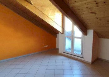 Camera da letto - Three-room apartment via Giuseppe Talucchi, 32, Torino (neighborhood San Donato) - photo 7