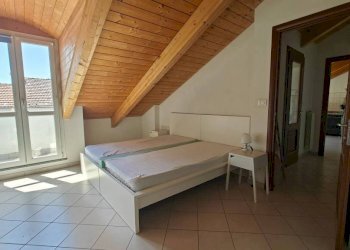 Camera da letto - Two-room apartment via Giuseppe Talucchi, 32, Torino (neighborhood San Donato) - photo 3