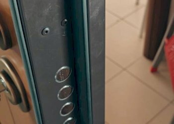 Interno palazzo - Two-room apartment via Giuseppe Talucchi, 32, Torino (neighborhood San Donato) - photo 6