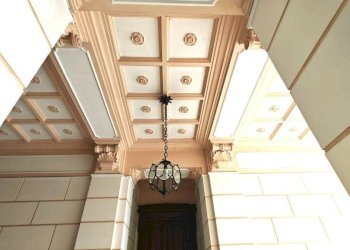 Interno palazzo - Two-room apartment via Giuseppe Talucchi, 32, Torino (neighborhood San Donato) - photo 9
