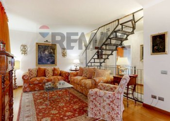 Soggiorno - Villa Via Passirano
 
20, Vimercate - photo 20