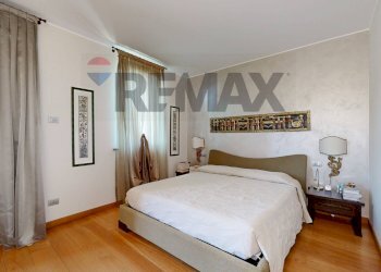 Camera / camera da letto - Villa Via Passirano
 
20, Vimercate - photo 32