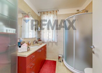 Bagno - Villa Via Passirano
 
20, Vimercate - photo 34