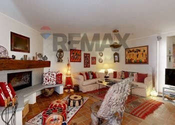 Soggiorno - Villa Via Passirano
 
20, Vimercate - photo 42
