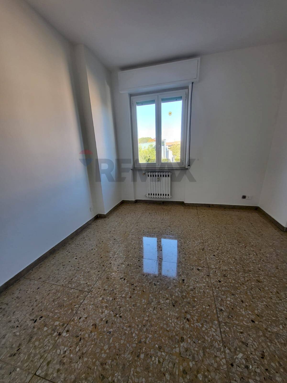Stanza vuota - Trilocale Trezzo sull'Adda - foto 3