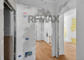 Hall / corridoio - Trilocale Lissone - foto 12