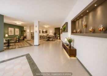 Interno palazzo - Shop via Enrico Fermi, Taviano - photo 6