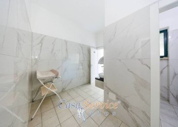 Interno non residenziale - Shop via Enrico Fermi, Taviano - photo 37