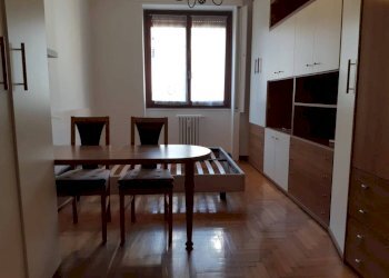 Camera da letto - Two-room apartment via Col Moschin, 11, Milano - photo 3