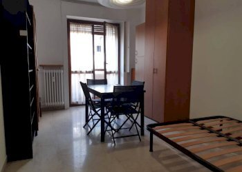 Camera da letto - Two-room apartment via Col Moschin, 11, Milano - photo 8