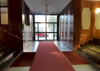 Interno palazzo - Two-room apartment via Col Moschin, 11, Milano - photo 12