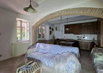 Cucina - Rustico via Pozzolo, Montegrosso d'Asti - foto 49