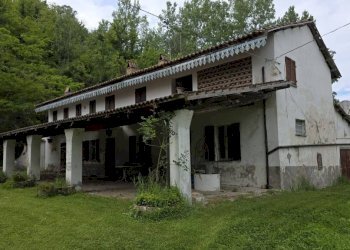 Facciata - Rustic via Pozzolo, Montegrosso d'Asti - photo 12