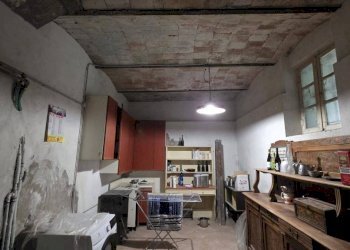 Cantina - Rustic via Pozzolo, Montegrosso d'Asti - photo 41
