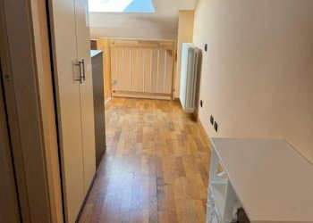 Corridoio - Four-room apartment via Orsi Mussi, Villanova Mondovì - photo 3