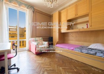 Camera da letto - Quadrilocale via Oberto Cancelliere, Genova (zona Castelletto) - foto 10