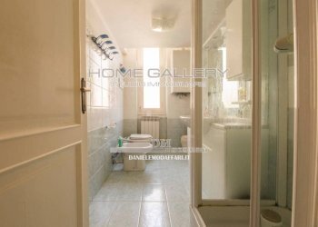 Bagno - Quadrilocale via Oberto Cancelliere, Genova (zona Castelletto) - foto 14