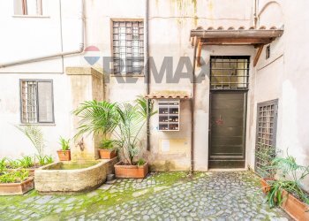Casa all\'aperto - Monolocale Via In Publicolis
43, Roma - foto 3