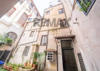Edificio all\'aperto - Monolocale Via In Publicolis
43, Roma - foto 4