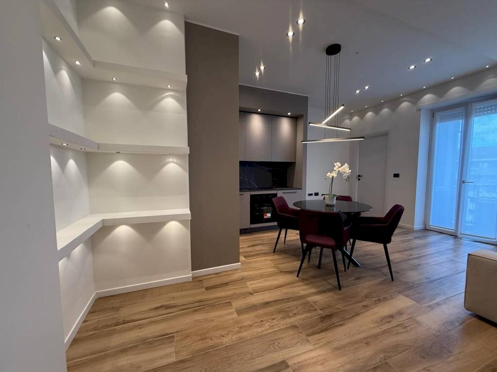 Soggiorno - Two-room apartment corso Unione Sovietica, 341, Torino (neighborhood Lingotto) - photo 3