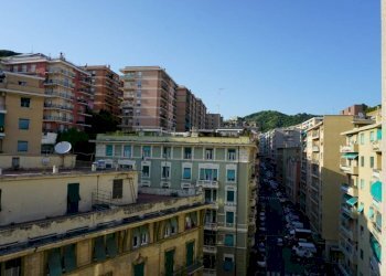 Vista - Trilocale corso Luigi Andrea Martinetti, 37, Genova (zona Sampierdarena) - foto 14