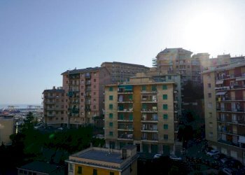 Vista - Trilocale corso Luigi Andrea Martinetti, 37, Genova (zona Sampierdarena) - foto 16
