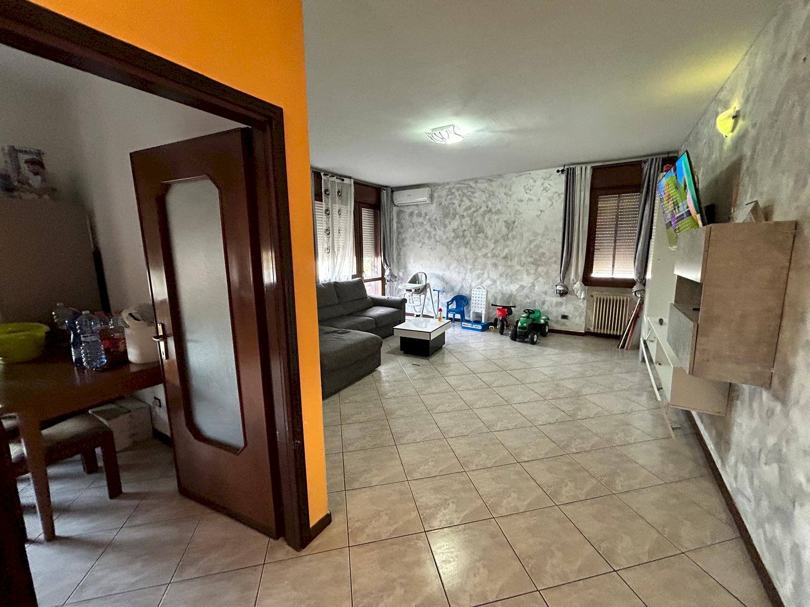 Foto 2 - Appartamento viale porta po
 
64b, Rovigo - foto 2