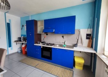 Cucina - Bilocale via Vecchia di Cuneo, 93, Beinette - foto 2