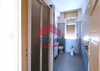 Bagno - Four-room apartment via Ugo Foscolo, Trapani - photo 9
