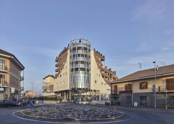 Facciata - Shop via Pastrengo, 2, Moncalieri - photo 9
