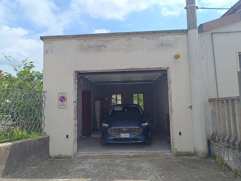 Box auto - Villa via dei Dossi, 2, Fara Gera d'Adda - photo 3