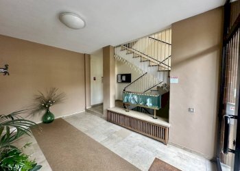 Interno palazzo - Apartment via Pier Giorgio Frassati, 21, Pollone - photo 4