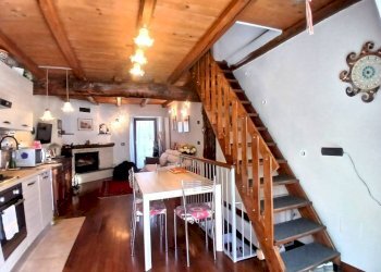 Cucina - Casa indipendente via Vecchia, 25, Berbenno di Valtellina - foto 8