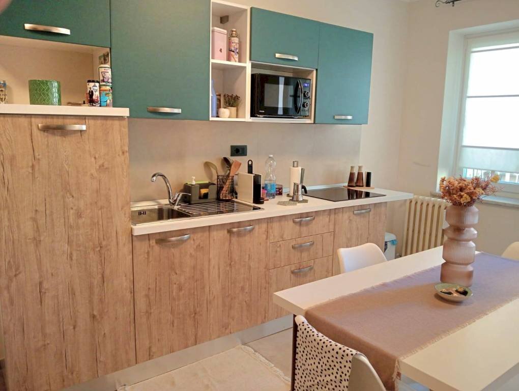 Cucina - Bilocale via Felice Cavallotti, 33, Cuneo (zona Centro) - foto 1
