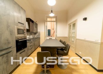 Cucina - Bilocale via San Giacomo e Filippo, 31, Genova (zona Centro) - foto 3