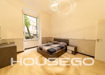 Camera da letto - Two-room apartment via San Giacomo e Filippo, 31, Genova (neighborhood Centro) - photo 8