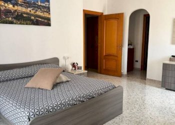 Camera da letto - Three-room apartment via Pozzo Donato, 29, Trecchina - photo 26