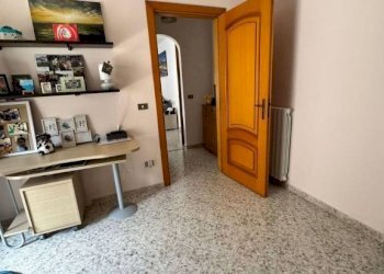 Camera da letto - Three-room apartment via Pozzo Donato, 29, Trecchina - photo 27