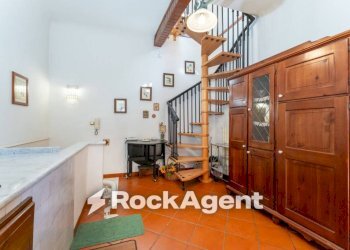 Scala - Quadrilocale corso Vittorio Emanuele, 151, Trecastagni - foto 24