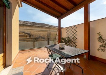 Terrazzo - Quadrilocale corso Vittorio Emanuele, 151, Trecastagni - foto 25