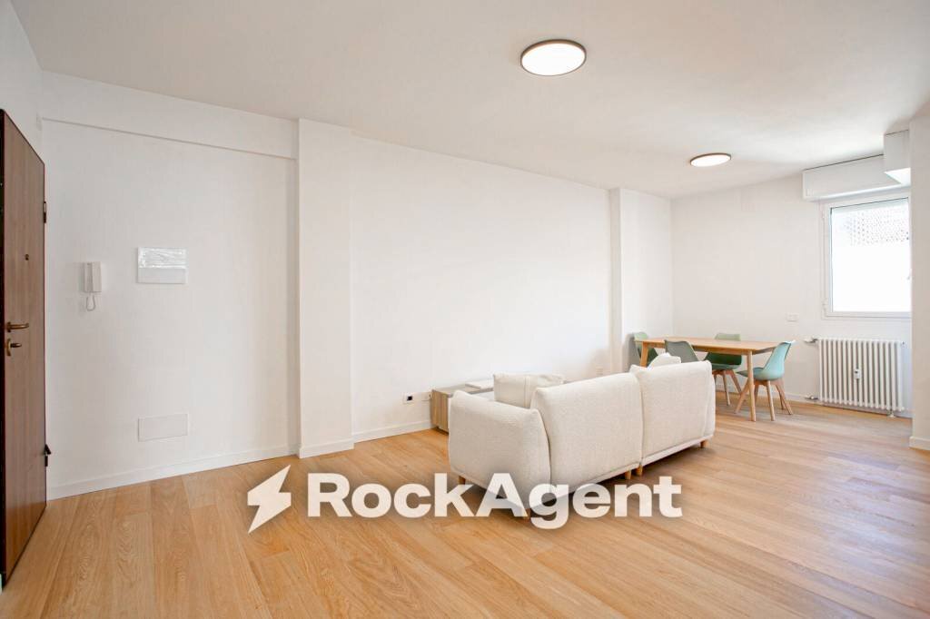 Salone - Two-room apartment via degli Ortaggi, 42, Roma - photo 3