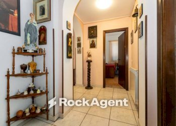 Corridoio - Villa via Vampolieri, 31, Aci Catena - photo 16