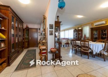 Salone - Villa via Vampolieri, 31, Aci Catena - photo 27