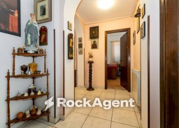 Corridoio - Villa via Vampolieri, 31, Aci Catena - photo 16