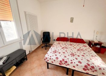 Camera da letto - Three-room apartment viale Matteo Maria Boiardo, Ravenna - photo 4